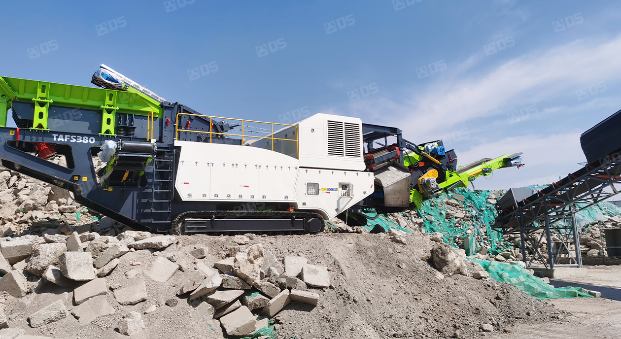 TAFS TRACKED CRUSHING AND SCREENING PLANT