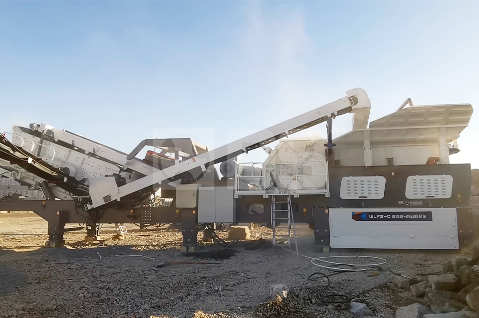 MOBILE CRUSHING SCREENING PLANT